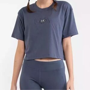 NWT Under Armour Logo Crop Top